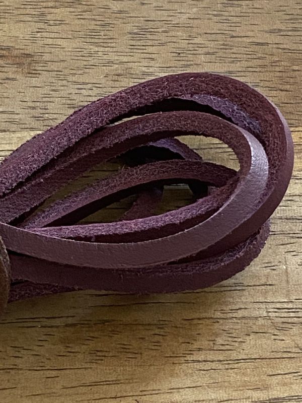 Burgandy laces leather made in France