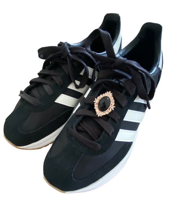 ​Oval Marquise shoelace-up jewelry