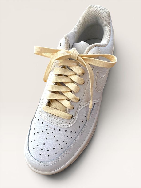 Lacets cirés plats vanilles en coton - 120 cm largeur 8 mm pour chaussures et sneakers