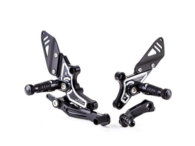 Estriberas retrasadas Gilles Tooling RCT10, negro / plata BMW R NINE-T