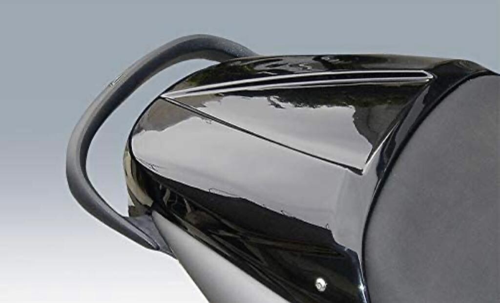 Tapa de colín para Triumph Street Triple (2007-2012)
