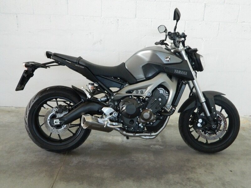 Sistemas de escape completos Force SPARK
EXH YAMAHA MT-09 FS FRC SS