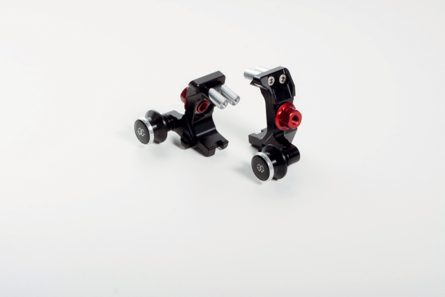 Bloques-tensores de cadena AXB
GILLES TOOLING
CHAIN ADJUSTER AXB BK