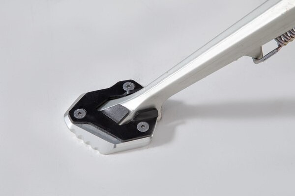 Ampliación apoyo caballete lateral SW-MOTECH
SIDE STAND FOOT EXT TRIUMPH TIGER 800