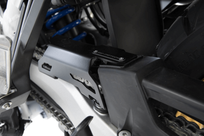 Extensión protector de cadena SW-MOTECH HONDA AFRICA TWINS