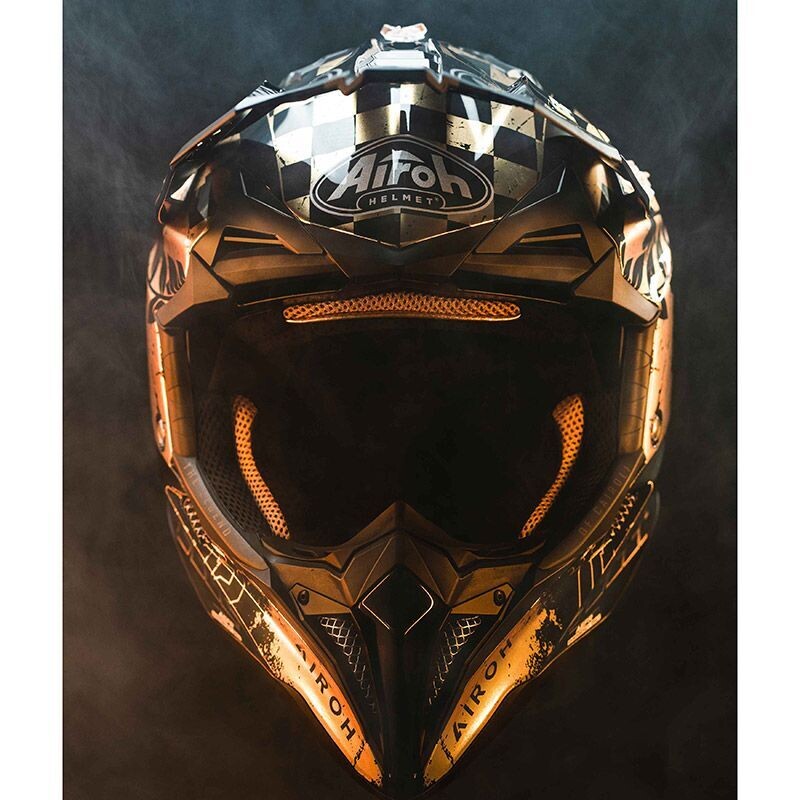 Casco Airoh Aviator 3 TC 222 The Legend