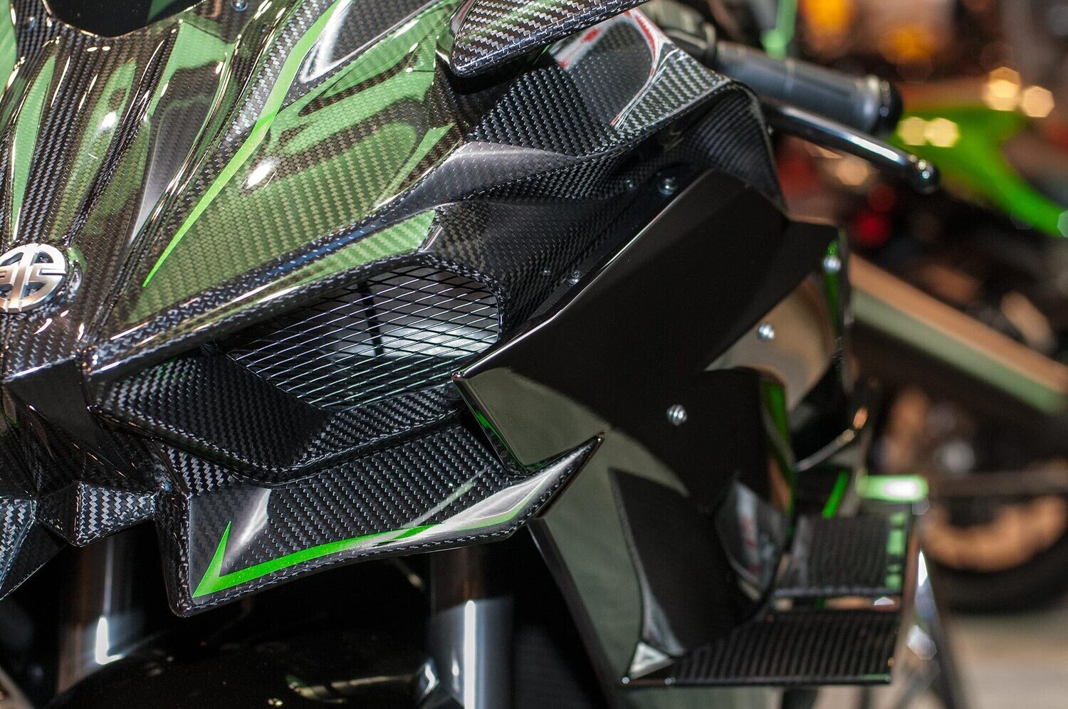 Carenado frontal carbono Kawasaki Ninja H2 2015-