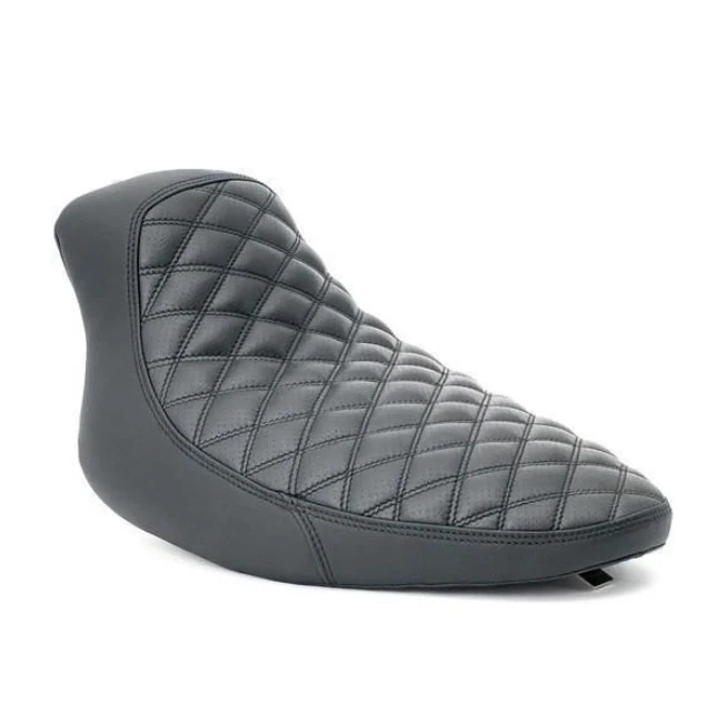 Guardabarros trasero "Short Oval" Harley Softail Breakout Fatboy 18-20