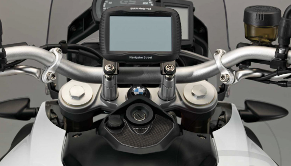 Protector depósito carbón One Design Bmw F800