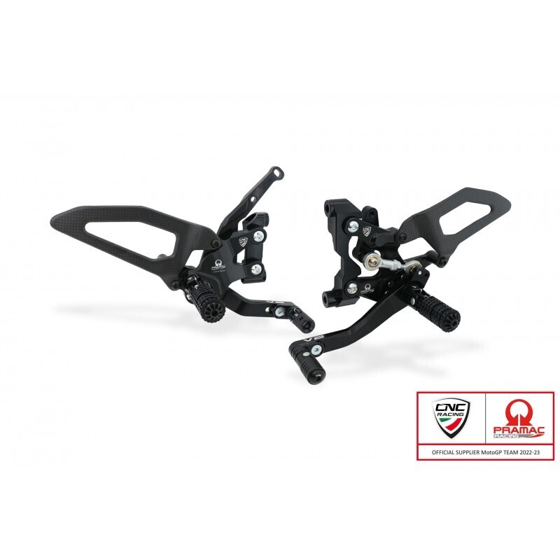 ESTRIBERAS REGULABLES CNC PRAMAC RACING PARA DUCATI STREETFIGHTER V2