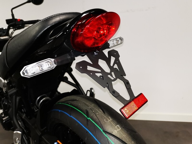 Portamatriculas V PARTS - Kawasaki Z650 RS