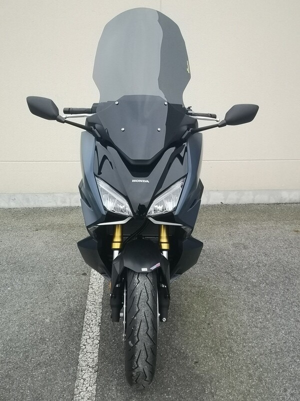 Pantalla V Parts Alta Protección ahumada Honda Forza 750