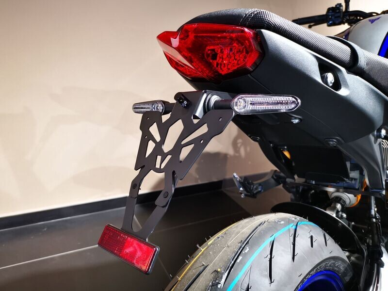 Portamatriculas V PARTS negro - Yamaha MT-09