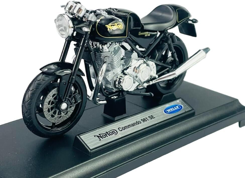 Norton Commando 961 SE Negro Con Base 1:18