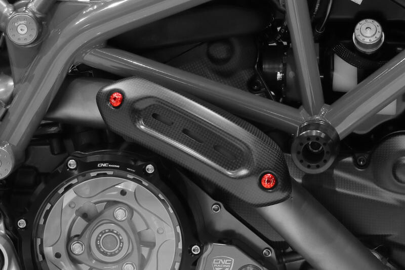 Kit de tornillos protector térmico tubo de escape Ducati Diavel/ Hypermotard/ Monster Cnc Racing