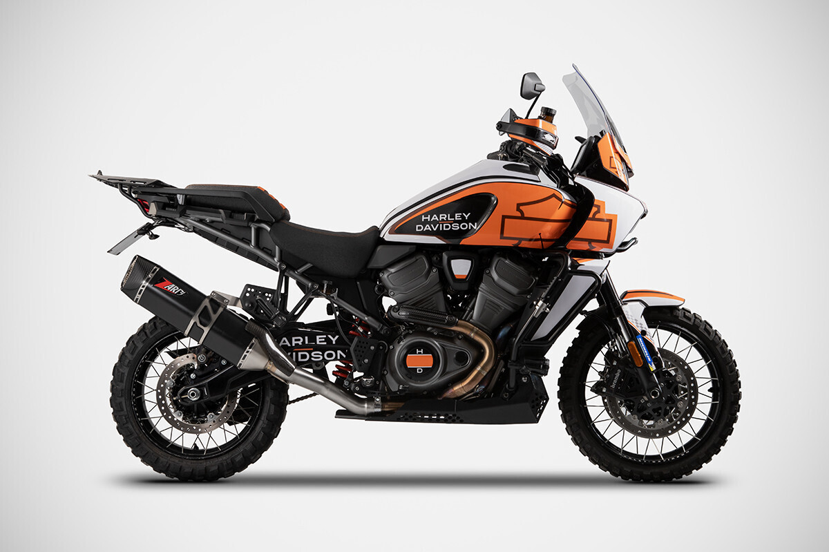 Escape Zard Harley Davidson PANAMERICANA 1250 - DESLIZAMIENTO
2020-2023