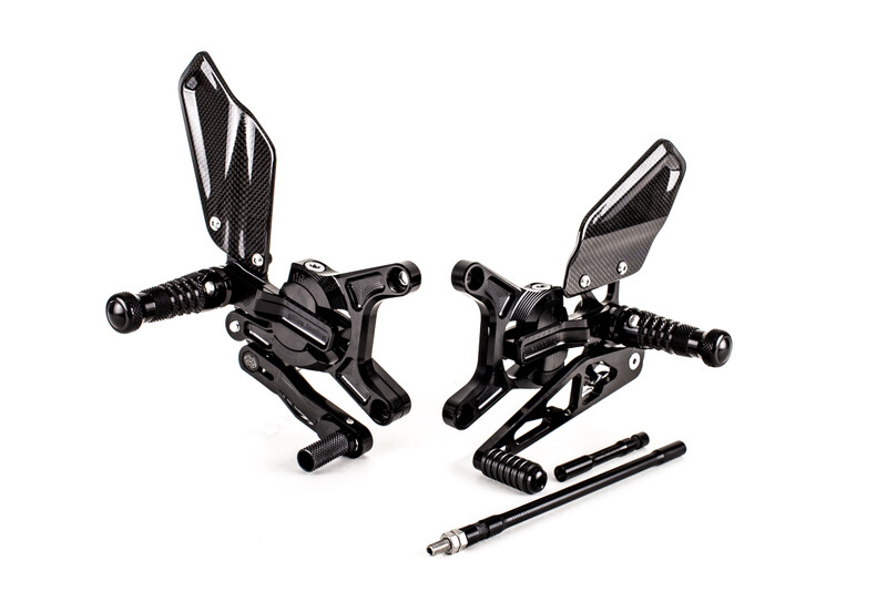 Estriberas retrasadas GILLES VCR38, negro para KAWASAKi ZX-6