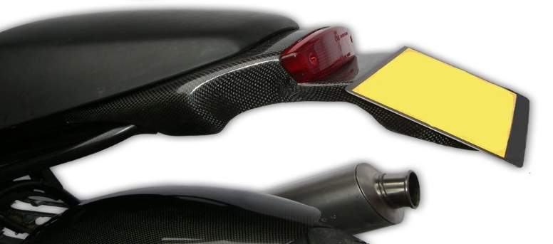 Soporte matrícula en carbono Ducati Monster 94-07