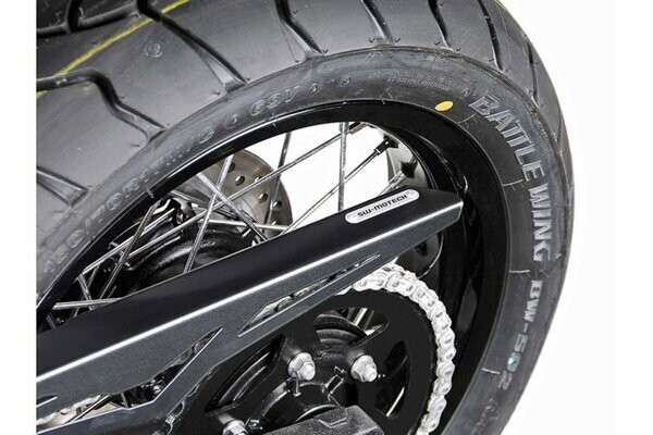 Protección de cadena SW-Motech para Triumph Tiger 800