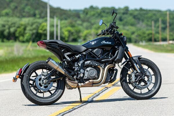 Silenciadores Slip-On Grand National EC S&S CYCLE
SO EC FTR1200 S/S