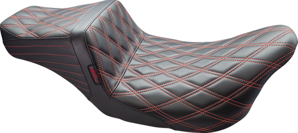 Asiento Tailwhip LE PERA SEAT TAILWHIP DBL DIAMOND W/RED THREAD 08-23 TOURING