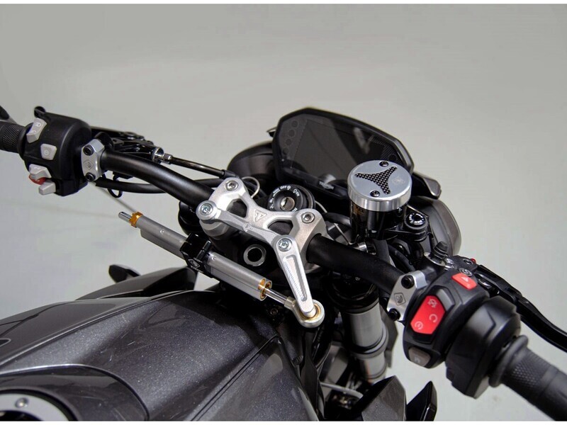 SAS21 - KIT AMORTIGUADOR DE DIRECCIÓN DE MONTAJE TRIUMP STREET