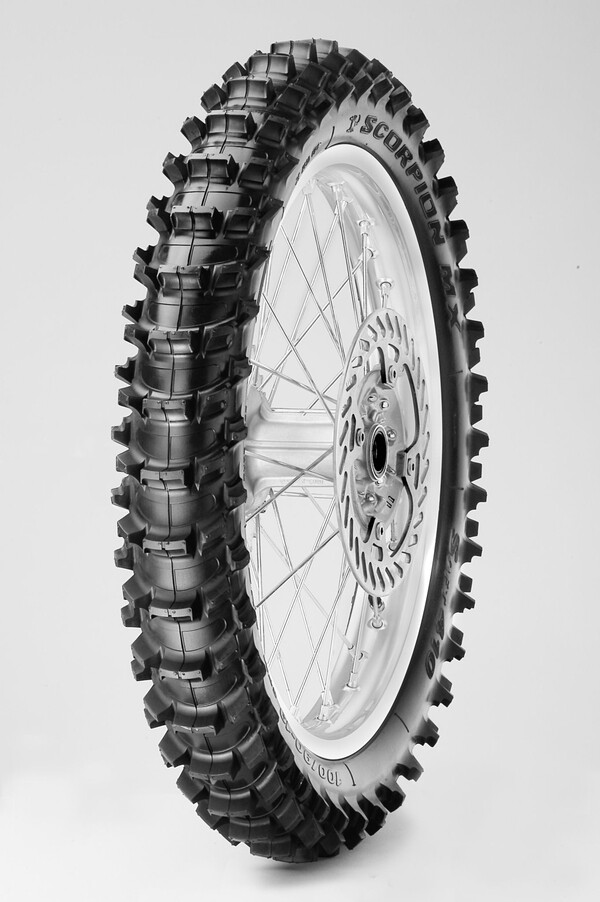 Neumático Scorpion™ MX Soft (blando) PIRELLI
MX SOFT 120/90-18 65M NHS TT