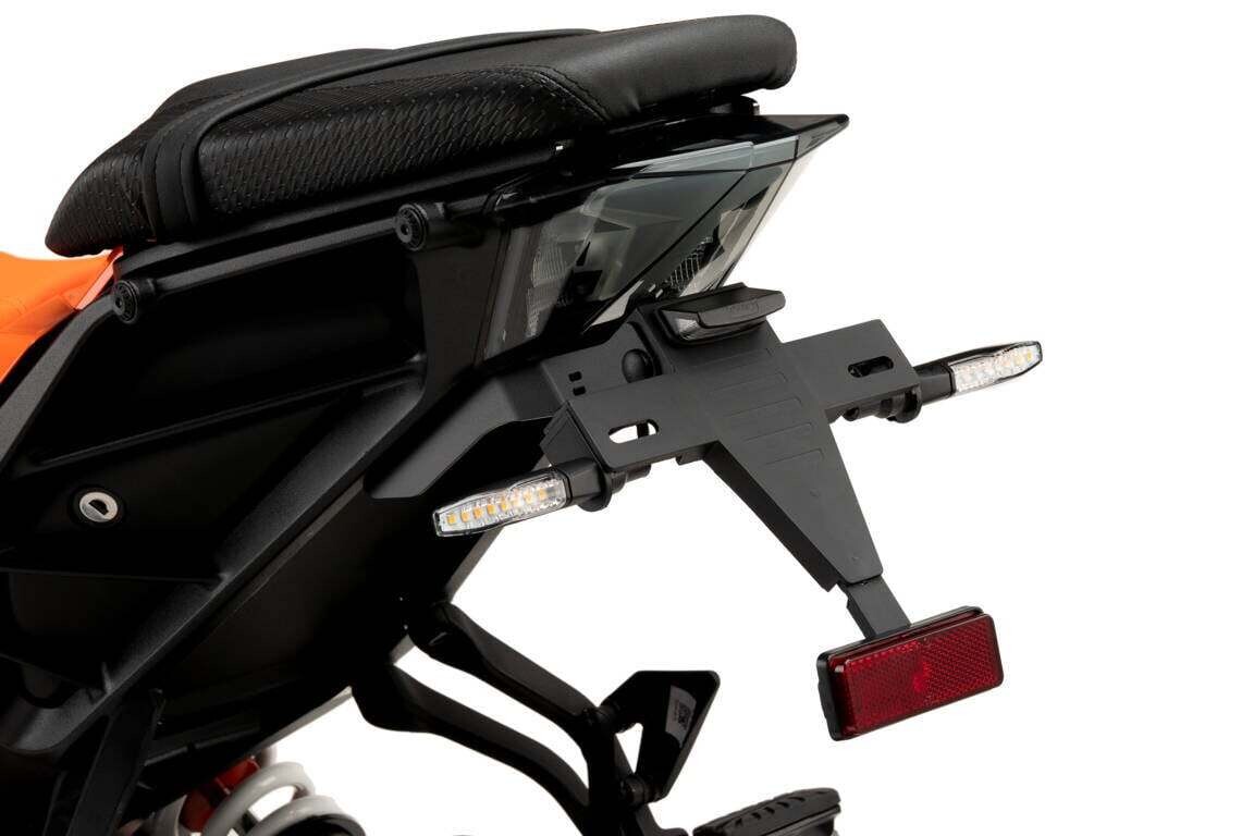 SOPORTE PORTAMATRÍCULA  PUIG PARA KTM 125 DUKE 2024