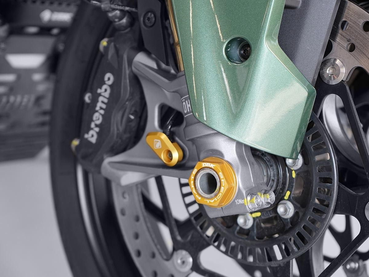 DA03 - TUERCA RUEDA DELANTERA MOTO GUZZI