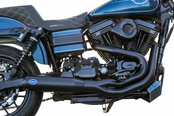 Sistema de escape 2-en-1 Qualifier S&S CYCLE
Exhaust Qualifier 2:1 Guardian Black Dyna 2006-07