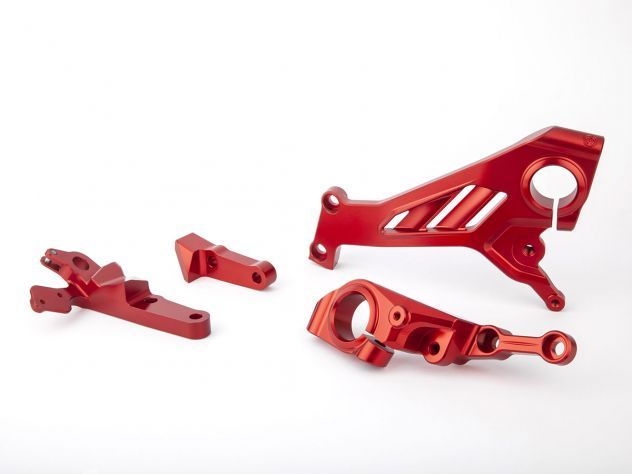 KIT PLACAS LATERALES MOTOCORSE DUCATI STREETFIGHTER V4 2019-2022
