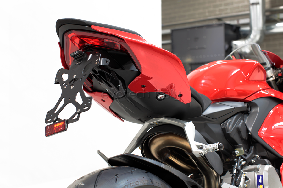 PORTA MATRÍCULA DE ALUMINIO AJUSTABLE EVOTECH DUCATI PANIGALE V4/ S 2018-2024
