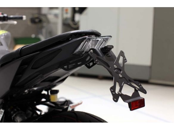 PORTA MATRÍCULA DE ALUMINIO AJUSTABLE EVOTECH YAMAHA MT-09 2017-2020