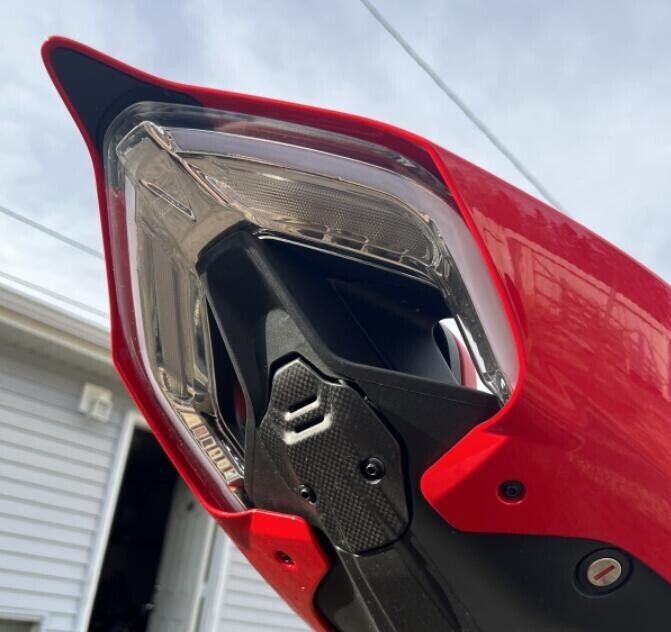 Pilotos traseros LED transparentes con intermitentes integrados Ducati Panigale V4 V4S 2018-2021