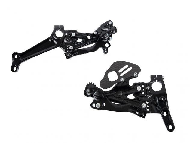 ESTRIBERAS SPIDER DUCATI V4 / S / R