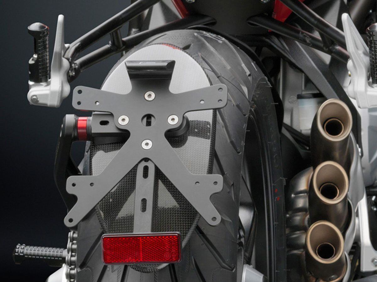 KIT PORTA MATRÍCULA NONOBRACCIO RIZOMA MV AGUSTA BRUTALE 675 / 800