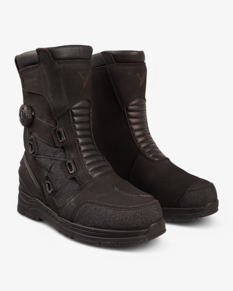 Bota Tour Unisex By City Black