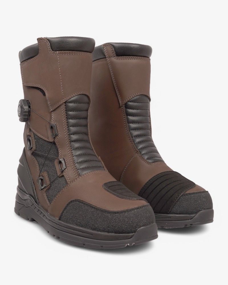 Bota Tour Unisex By City Brown