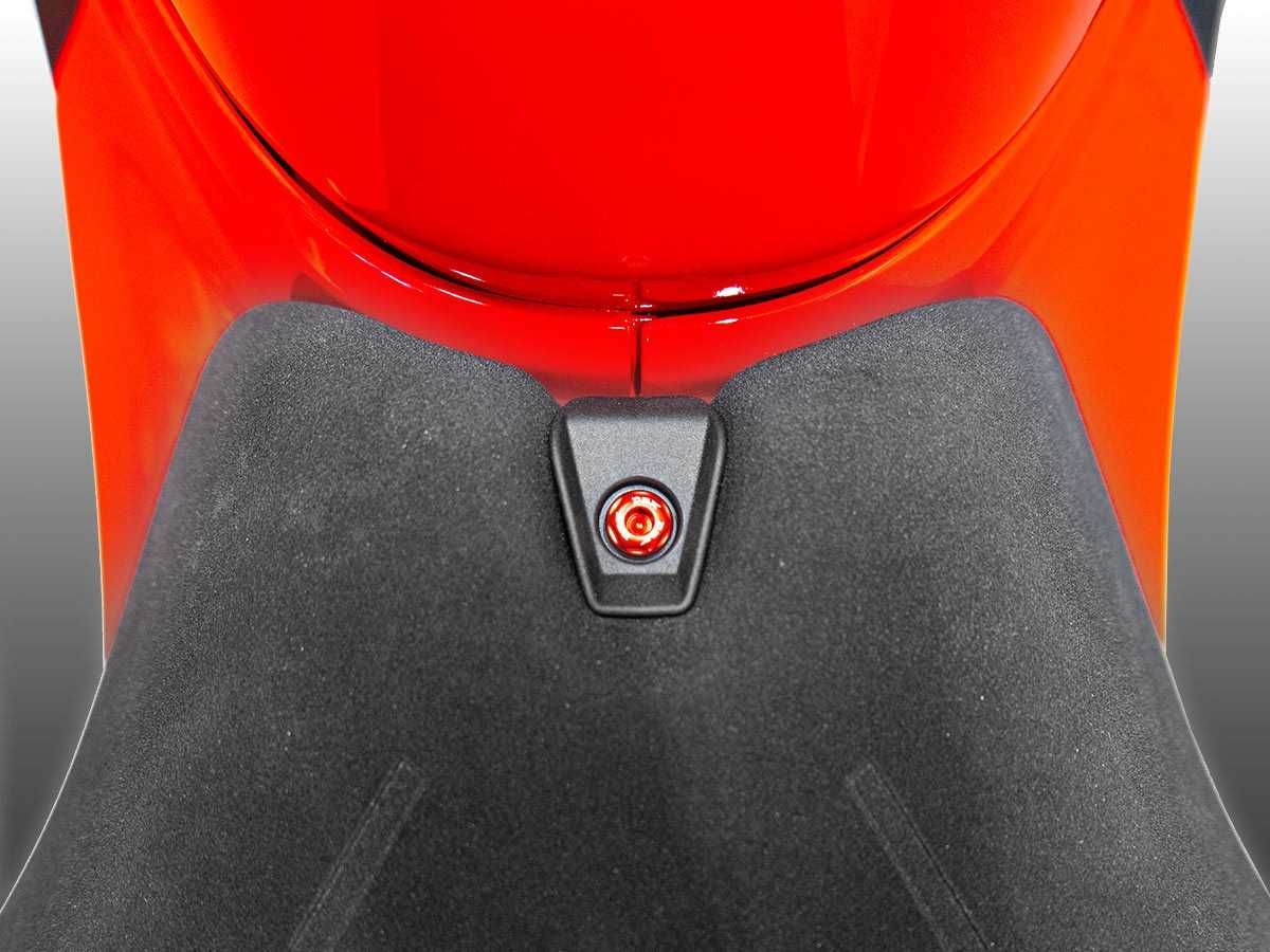 KVT105 - KIT DE TORNILLOS DE ASIENTO PARA DUCATI PANIGALE V4 MY 2025