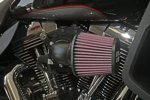 Kit sistema de admisión Aircharger® altas prestaciones K & N INTAKE KIT HARLEY DAVIDSON 08-16 FL BLK