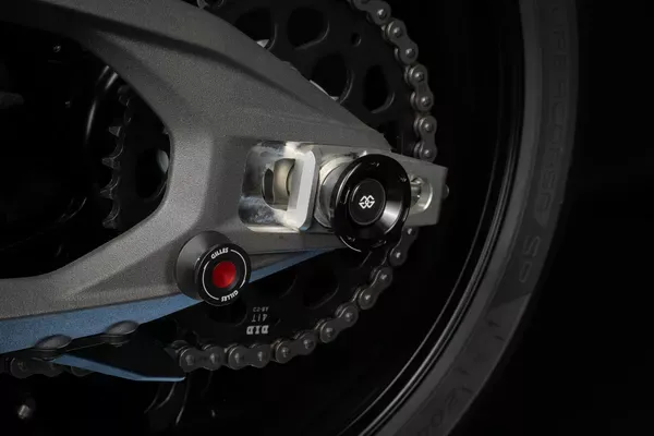 Protectores anticaída eje trasero GILLES TOOLING DUCATI PANIGALE GTA REAR AXLE PROTECTOR BLK
