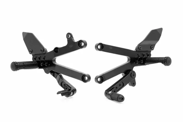 Set de estriberas FXR Gilles Tooling para KAWASAKI ZX-6R 2023- REARSET FXR2 BLACK