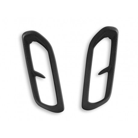 Paneles laterales en carbono para Ducati Diavel V4