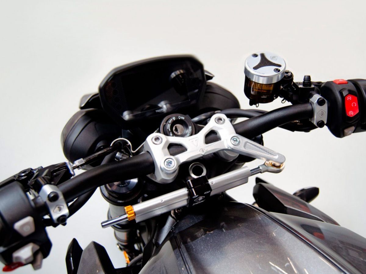 Kit de amortiguador de dirección Öhlins más soporte Ducabike para Triumph Speed Triple 675