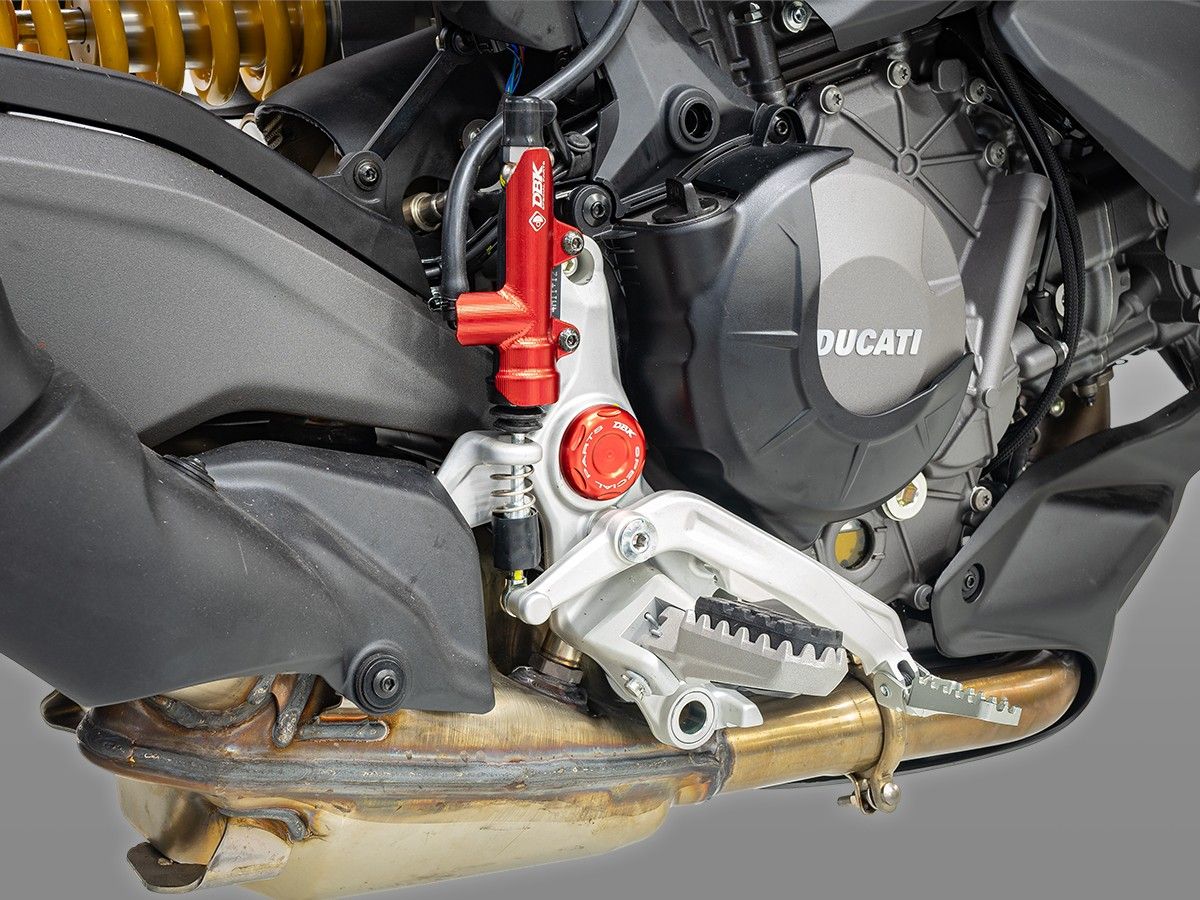 TTF11 - KIT DE TAPAS DE BASTIDOR CENTRAL DUCATI MTS V2 MY25