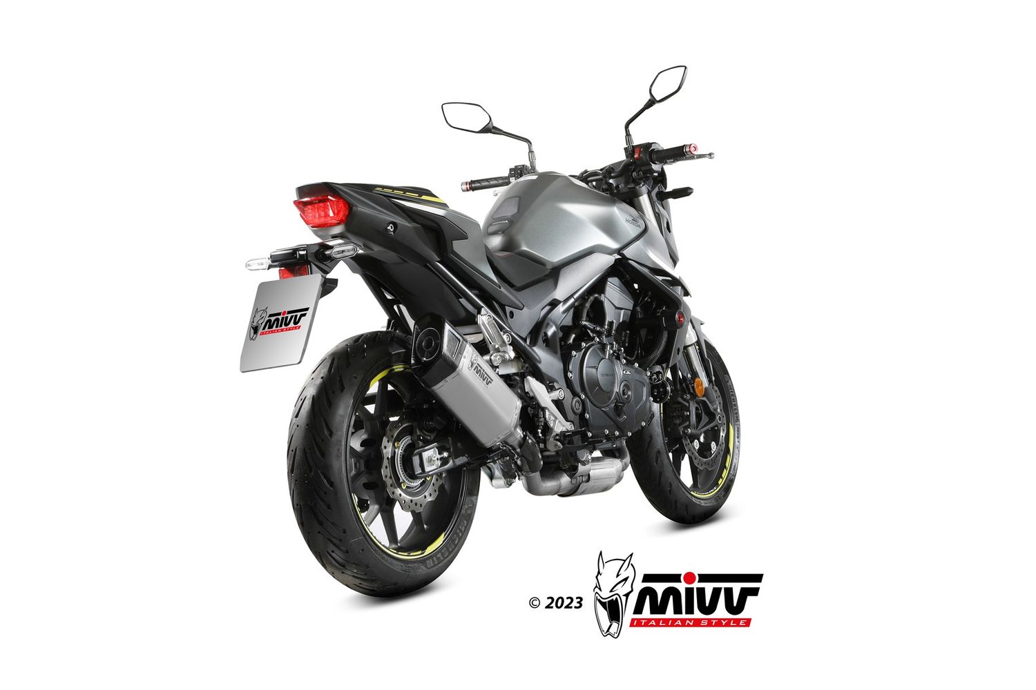 Escape Mivv OVAL INOX NEGRO CON TAPA DE CARBONO HONDA CB 750 HORNET 2025 >2025