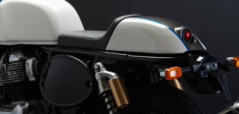 Placa portanúmero lateral Royal Enfield