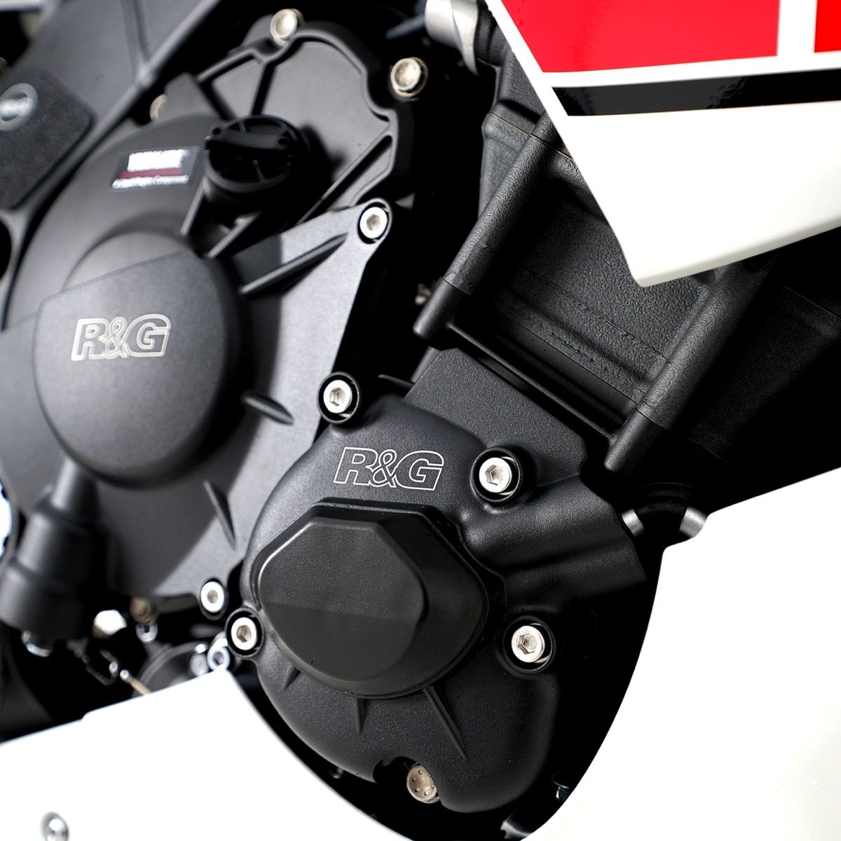KIT DE PROTECCIÓN DEL MOTOR DE 3 PIEZAS PRO R&G YAMAHA YZF-R1 / M 2017-2024