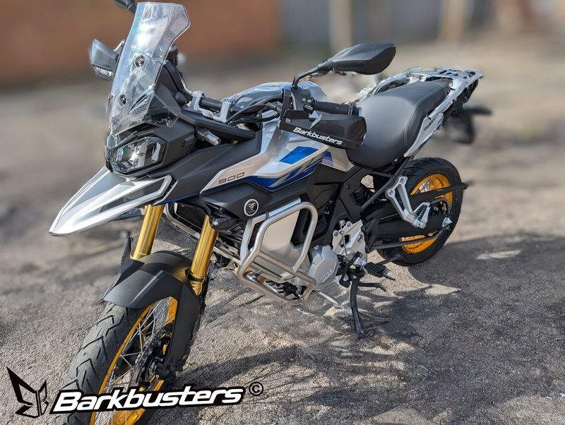 Kit de montaje paramanos BARKBUSTERS montaje de 2 puntos para VOGE DS900X