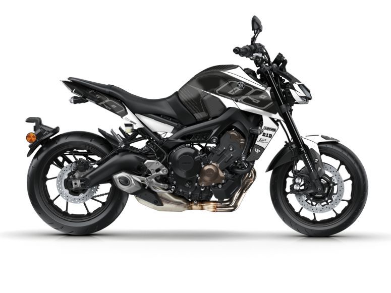 Vinilos KIT DECO UP MAXIMIZE BLANCO-NEGRO YAMAHA MT09
